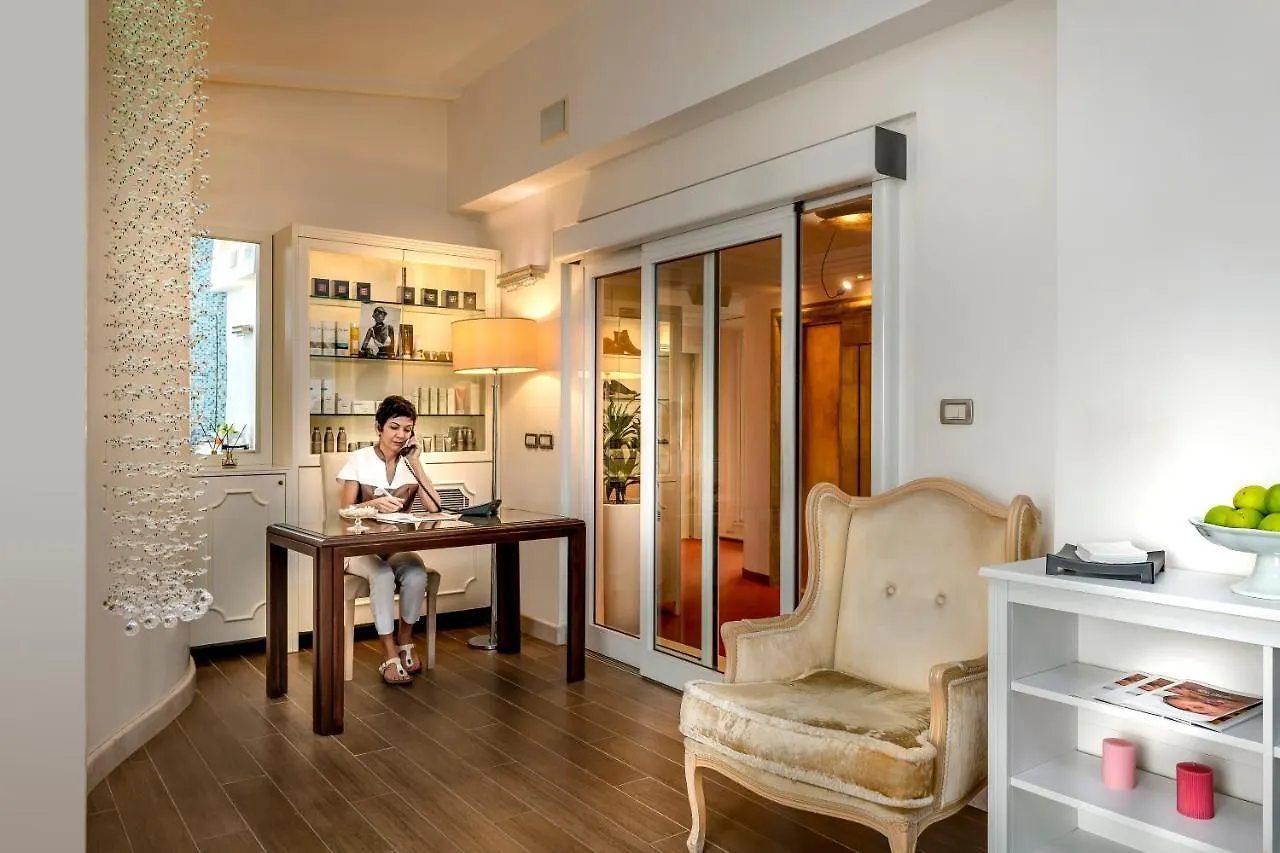 Hotel De Londres Rimini Italy