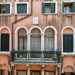  Апартаменты San Polo Canal View By Wonderful Italy Италия